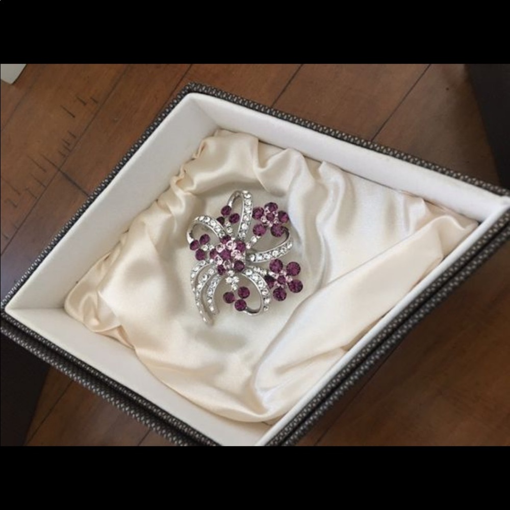 Crystallized Brooch